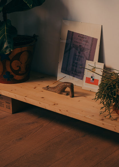 Jirafa Incense Holder